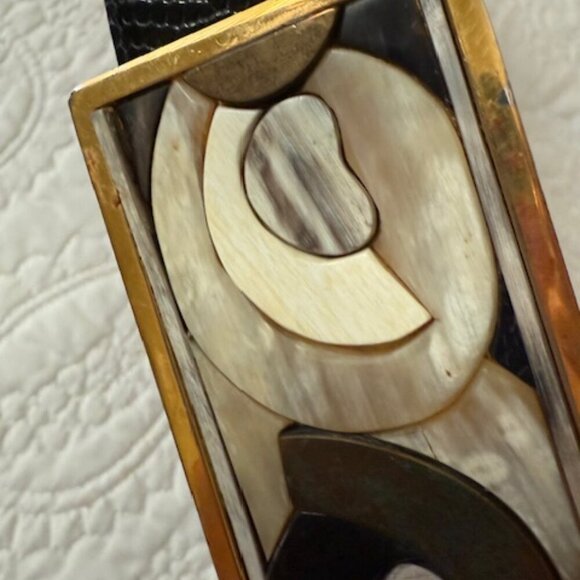 vintage dolce and gabbana belt with shell buckle
